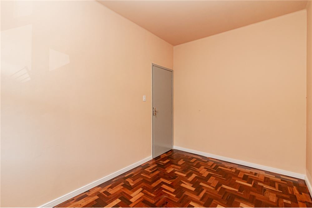 Apartamento à venda com 2 quartos, 61m² - Foto 8