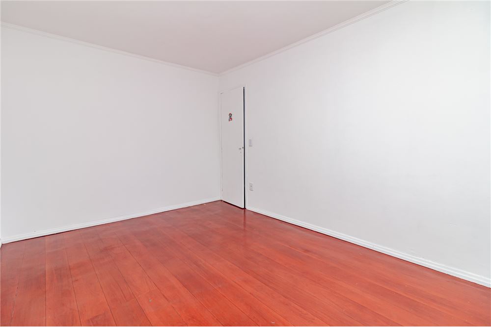 Apartamento à venda com 2 quartos, 70m² - Foto 21