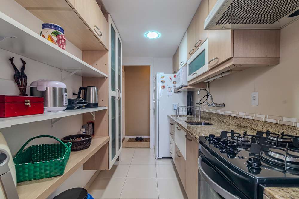 Apartamento à venda com 3 quartos, 130m² - Foto 14