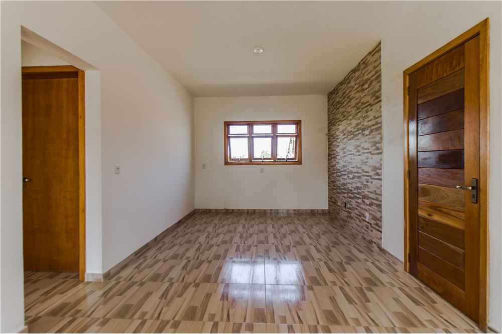 Casa à venda com 2 quartos, 300m² - Foto 12