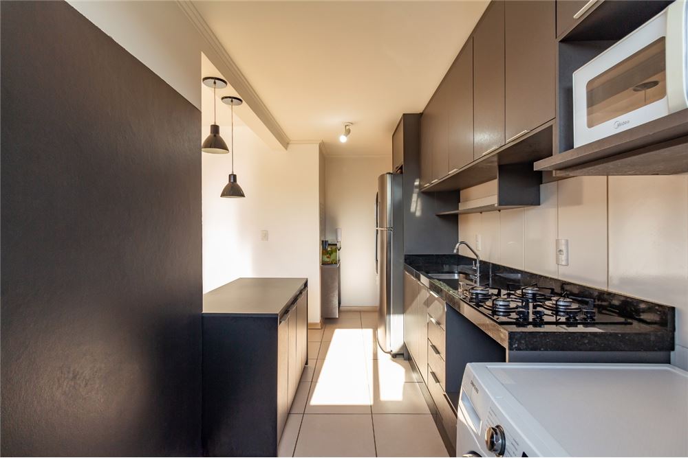 Apartamento à venda com 2 quartos, 51m² - Foto 18