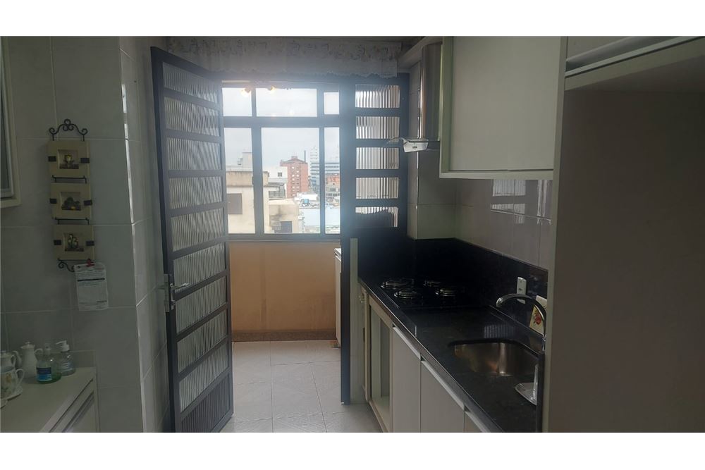 Apartamento à venda com 2 quartos, 78m² - Foto 6