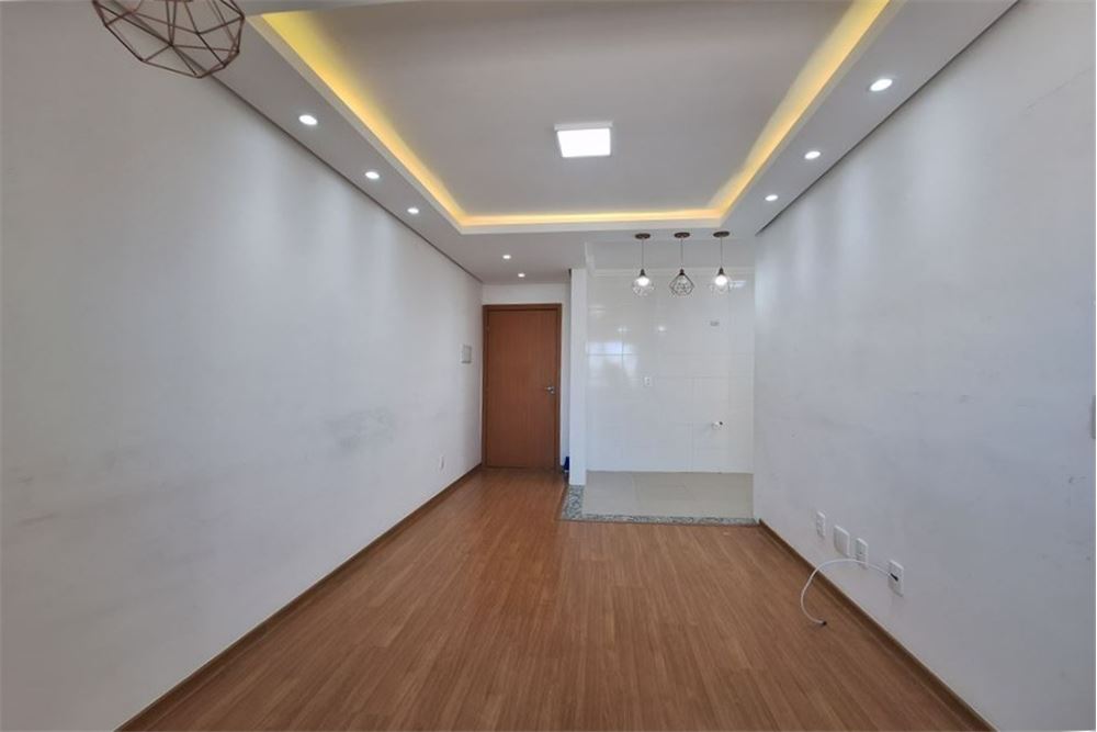 Apartamento à venda com 2 quartos, 43m² - Foto 3