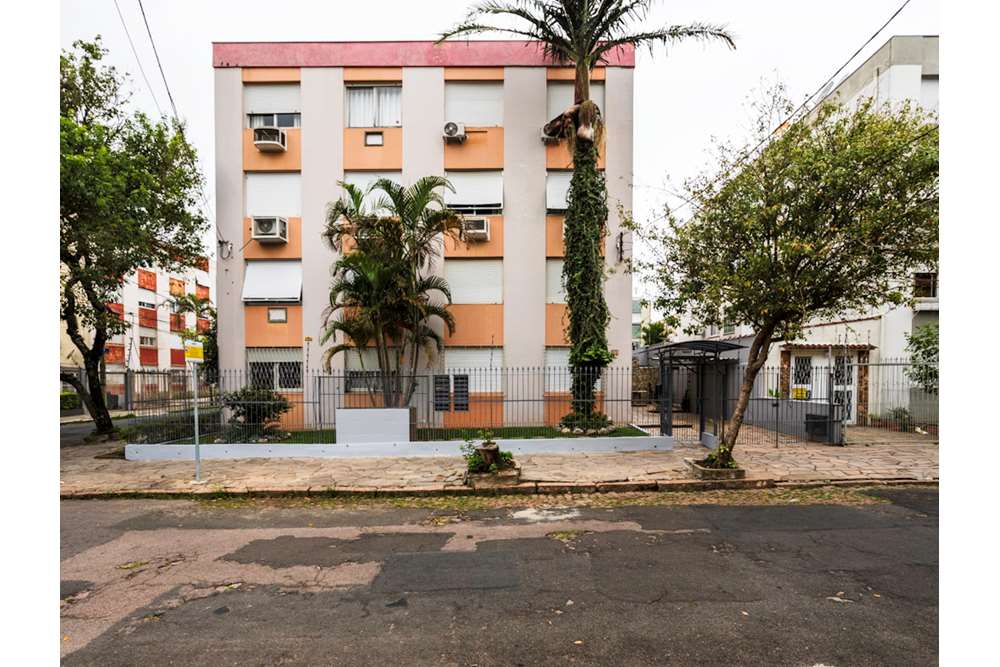 Apartamento à venda com 2 quartos, 61m² - Foto 1