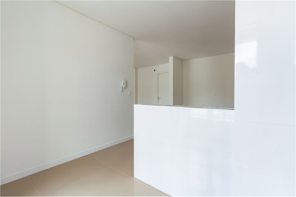 Apartamento à venda com 1 quarto, 65m² - Foto 11