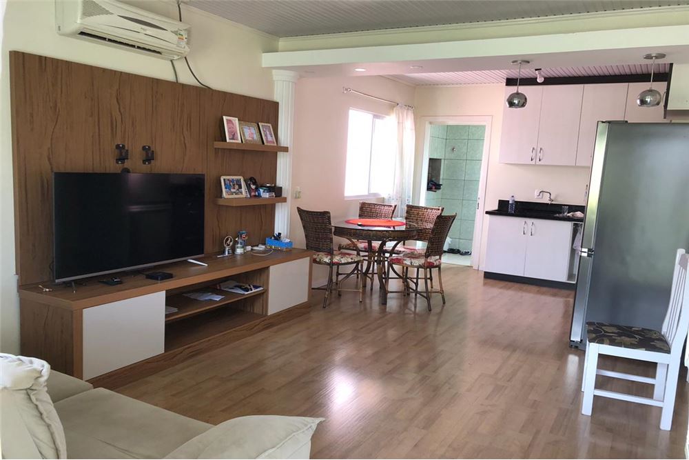 Casa à venda com 3 quartos, 184m² - Foto 17