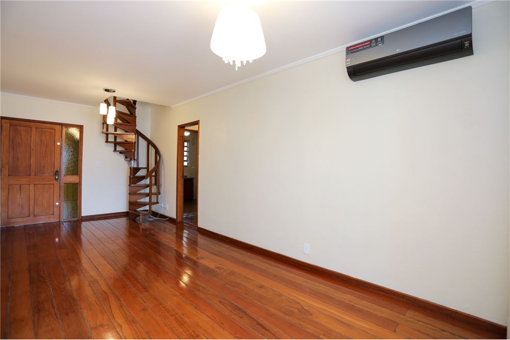 Cobertura à venda com 3 quartos, 275m² - Foto 2