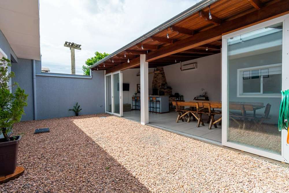 Casa à venda com 3 quartos, 300m² - Foto 5