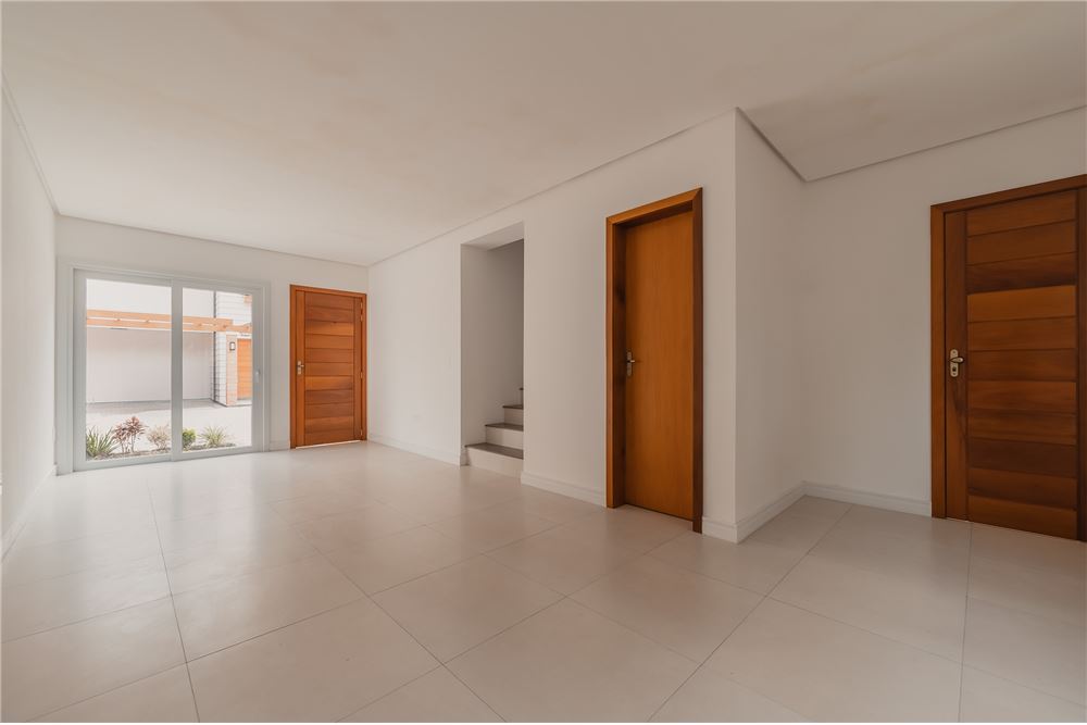 Casa à venda com 2 quartos, 94m² - Foto 8