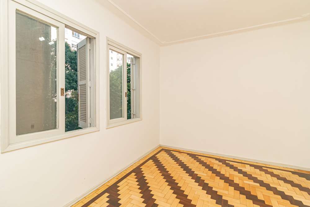 Apartamento à venda com 3 quartos, 107m² - Foto 11