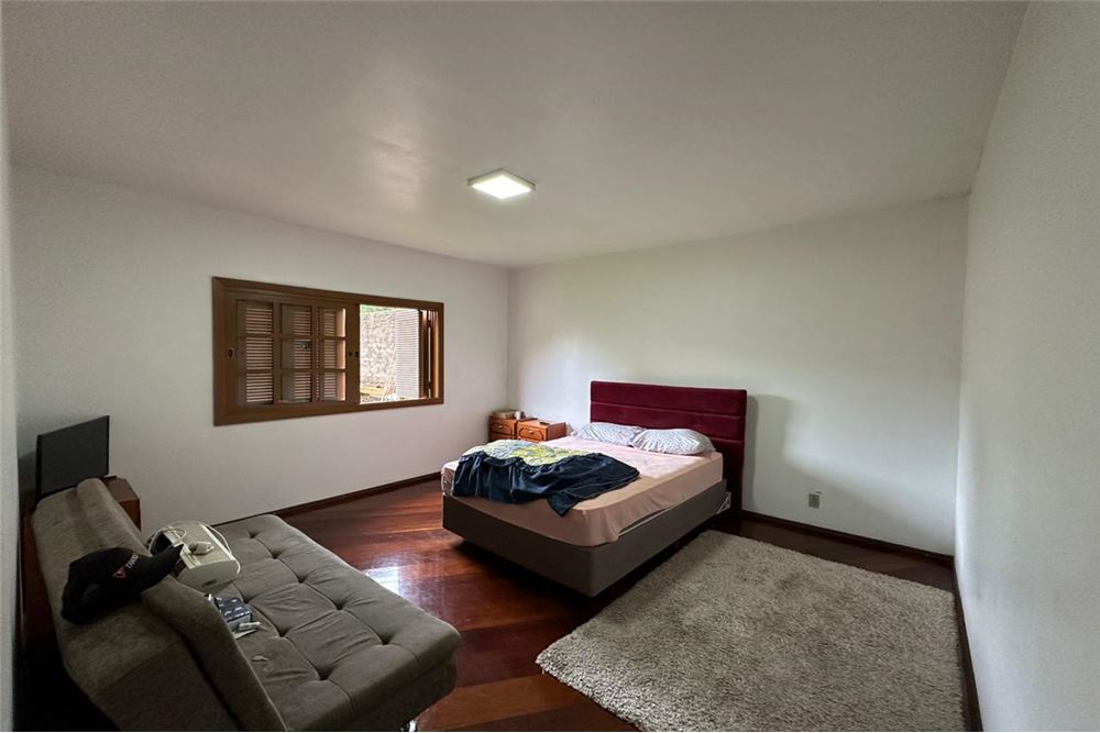 Casa à venda com 3 quartos, 230m² - Foto 12