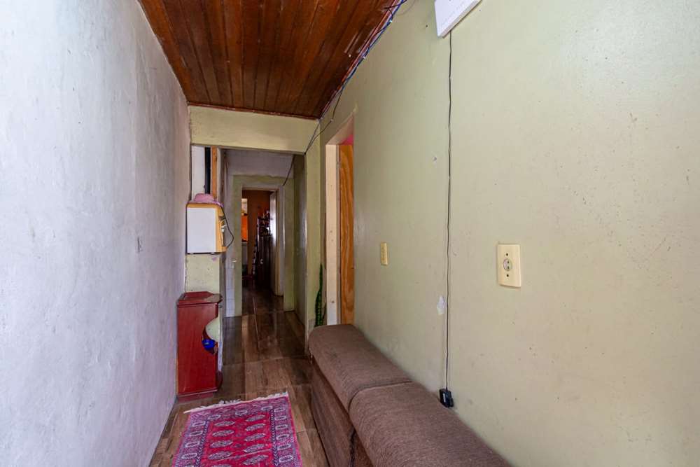 Casa à venda com 4 quartos, 300m² - Foto 9