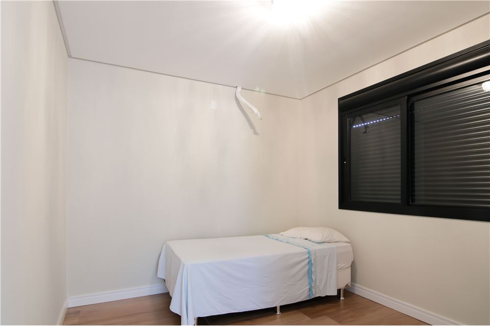 Apartamento à venda com 2 quartos, 84m² - Foto 17