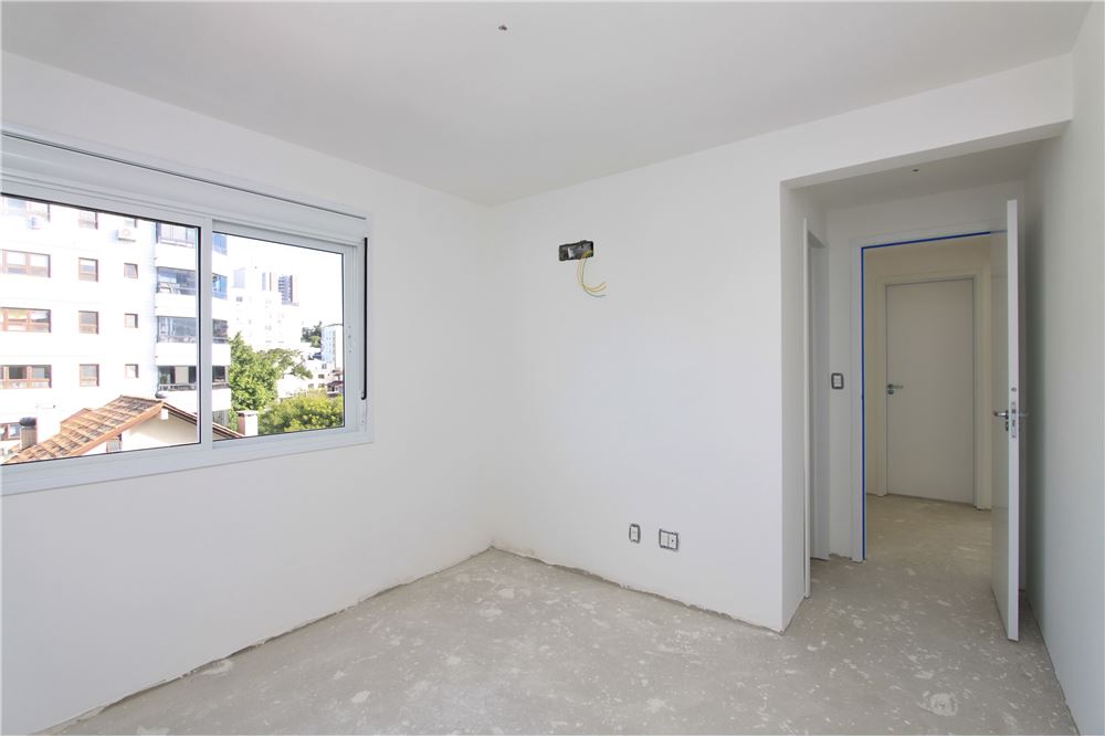 Apartamento à venda com 2 quartos, 83m² - Foto 13