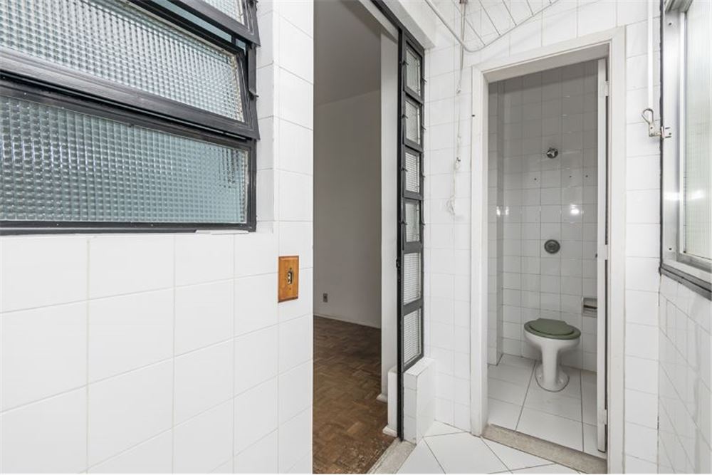 Apartamento à venda com 3 quartos, 119m² - Foto 17