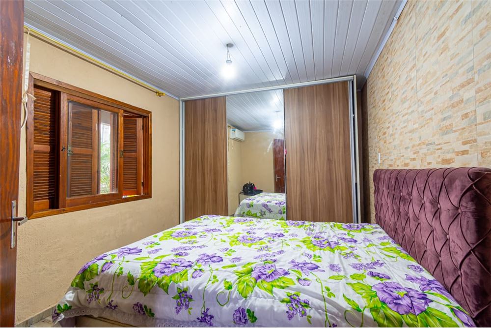 Casa à venda com 3 quartos, 300m² - Foto 5