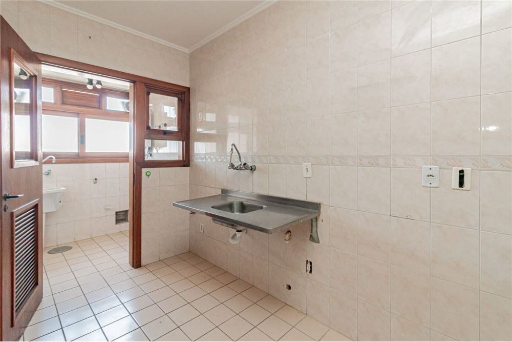 Apartamento à venda com 2 quartos, 95m² - Foto 10