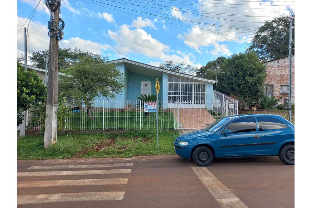 Casa à venda com 7 quartos, 288m² - Foto 3