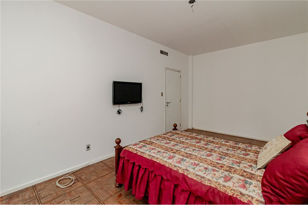 Apartamento à venda com 3 quartos, 187m² - Foto 14