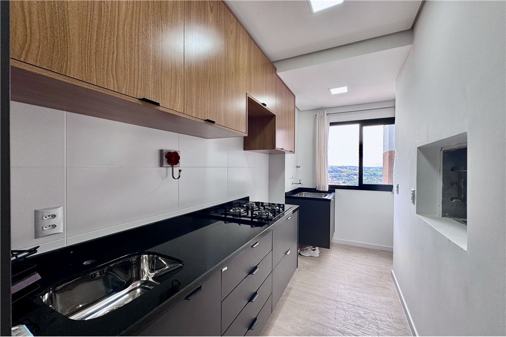 Apartamento à venda com 2 quartos, 113m² - Foto 3