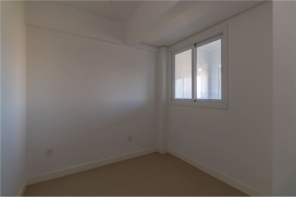 Apartamento à venda com 3 quartos, 134m² - Foto 11