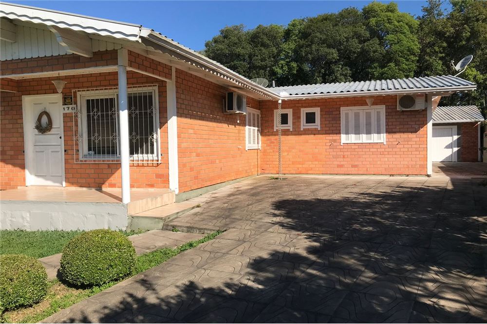 Casa à venda com 1 quarto, 184m² - Foto 4