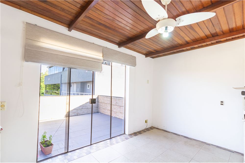 Cobertura à venda com 2 quartos, 198m² - Foto 17