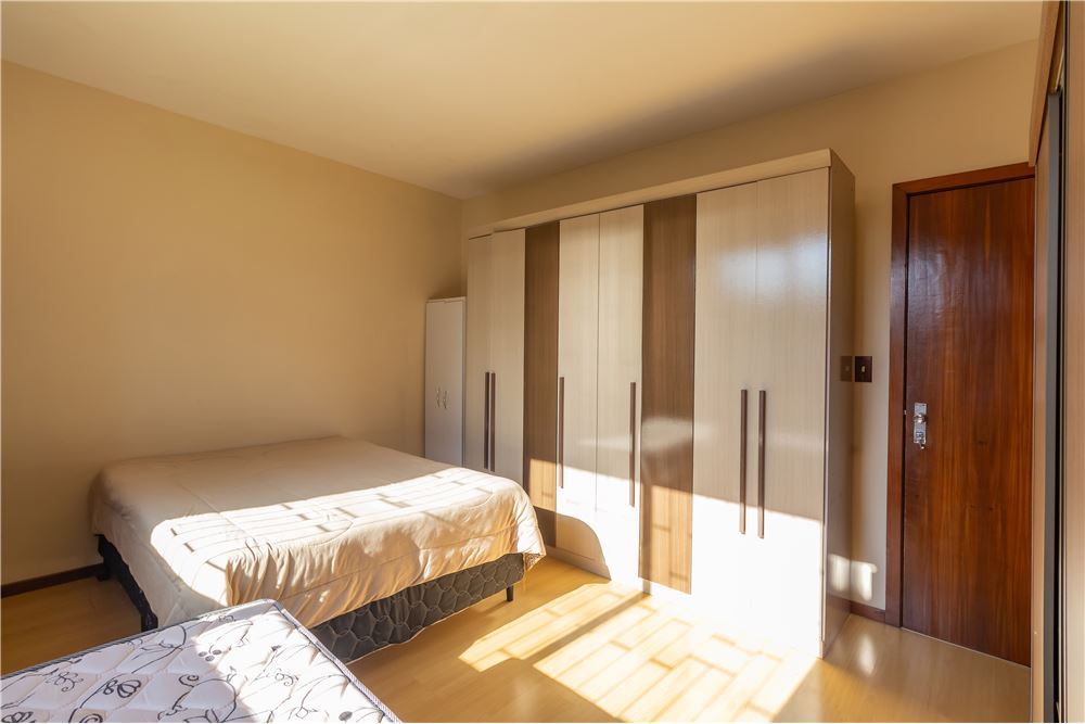 Apartamento à venda com 2 quartos, 82m² - Foto 15