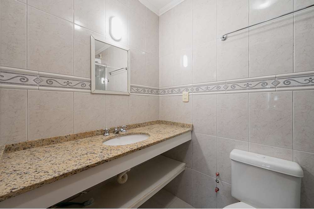 Apartamento à venda com 2 quartos, 75m² - Foto 17