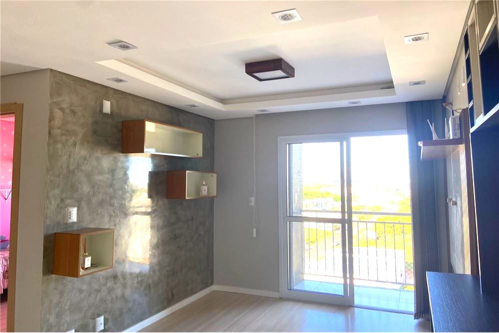 Apartamento à venda com 2 quartos, 58m² - Foto 2