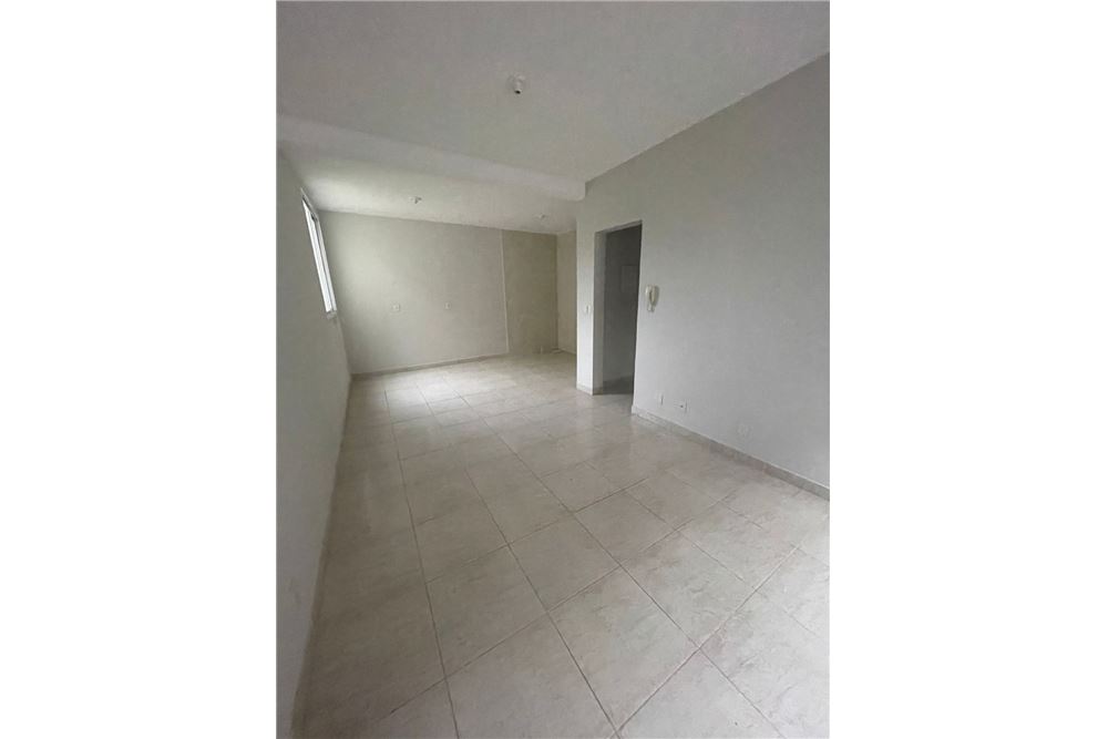 Apartamento para alugar com 2 quartos, 50m² - Foto 4