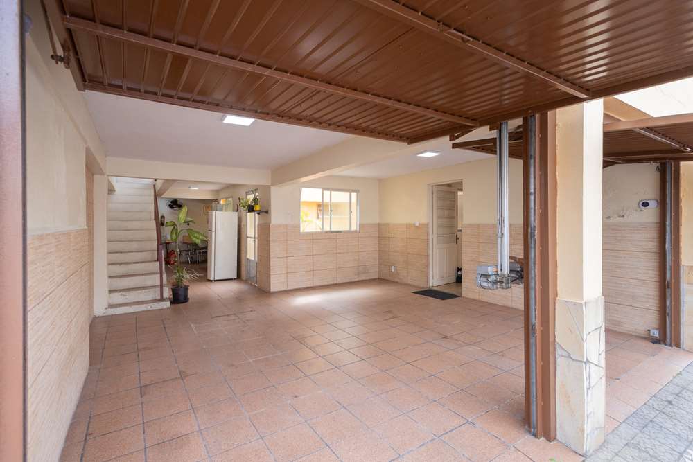 Casa à venda com 4 quartos, 260m² - Foto 13