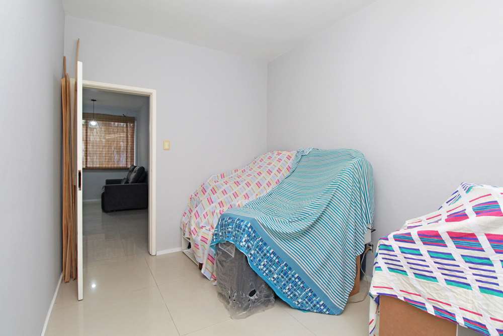 Apartamento à venda com 2 quartos, 65m² - Foto 11