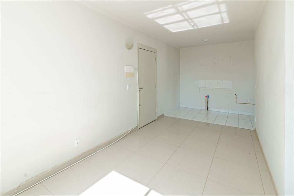 Apartamento à venda com 2 quartos, 43m² - Foto 6