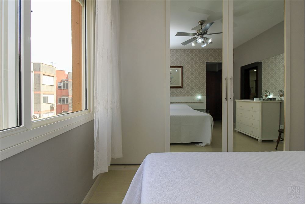 Apartamento à venda com 3 quartos, 180m² - Foto 15