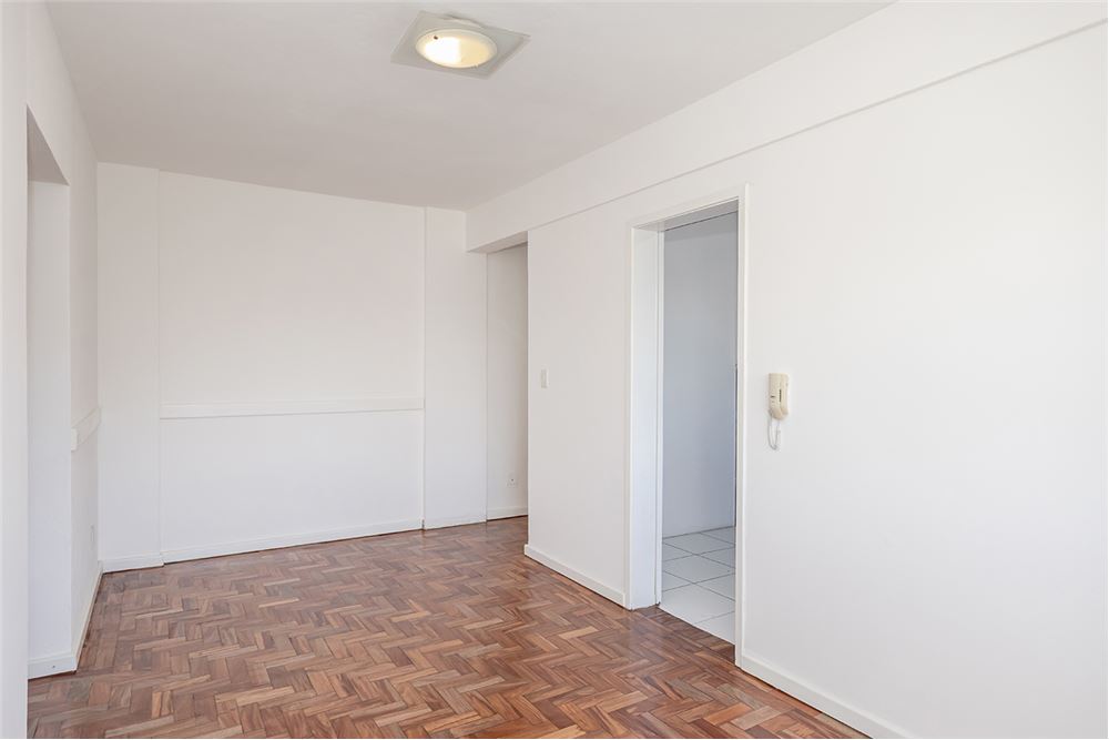 Apartamento à venda com 3 quartos, 82m² - Foto 4