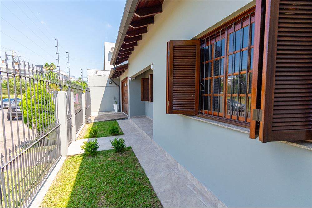 Casa à venda com 2 quartos, 94m² - Foto 13