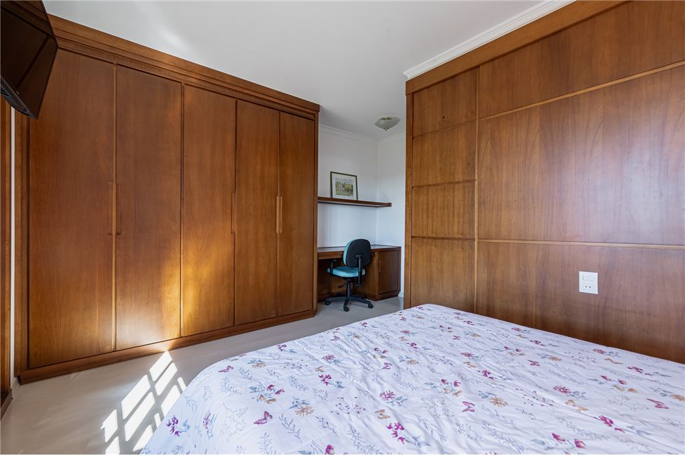 Apartamento à venda com 5 quartos, 180m² - Foto 20