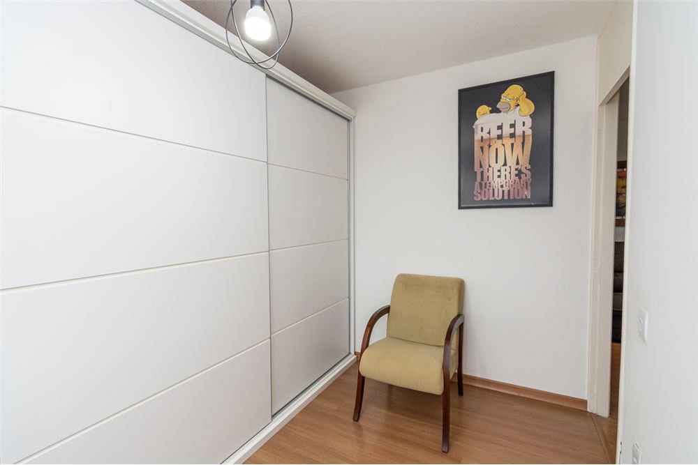 Apartamento à venda com 2 quartos, 74m² - Foto 10