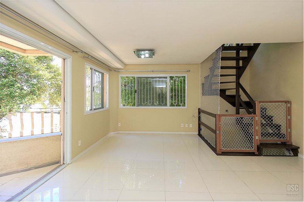 Casa de Condomínio à venda com 3 quartos, 272m² - Foto 11