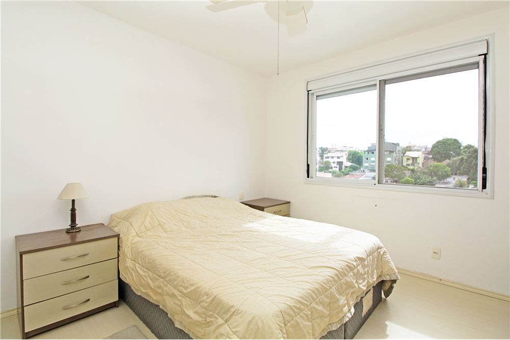 Apartamento à venda com 3 quartos, 95m² - Foto 15