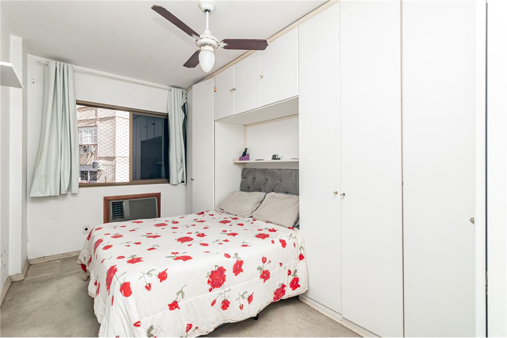 Apartamento à venda com 2 quartos, 236m² - Foto 11