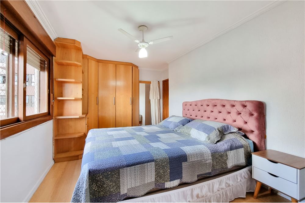 Apartamento à venda com 2 quartos, 107m² - Foto 18