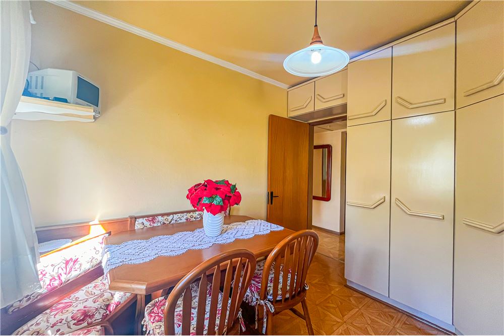 Apartamento à venda com 2 quartos, 63m² - Foto 9