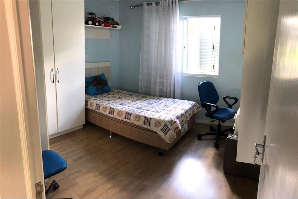 Casa à venda com 3 quartos, 184m² - Foto 12