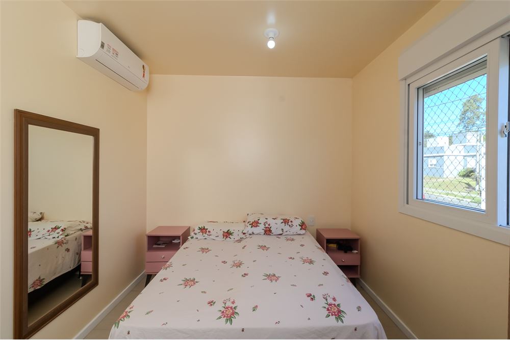 Casa à venda com 3 quartos, 200m² - Foto 12