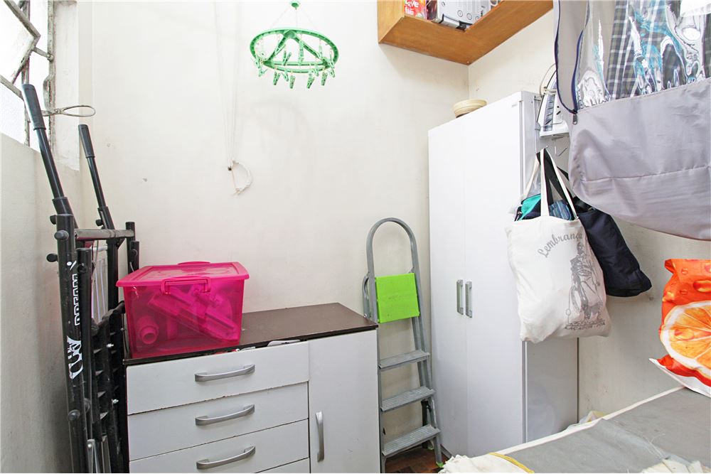 Apartamento à venda com 2 quartos, 85m² - Foto 17