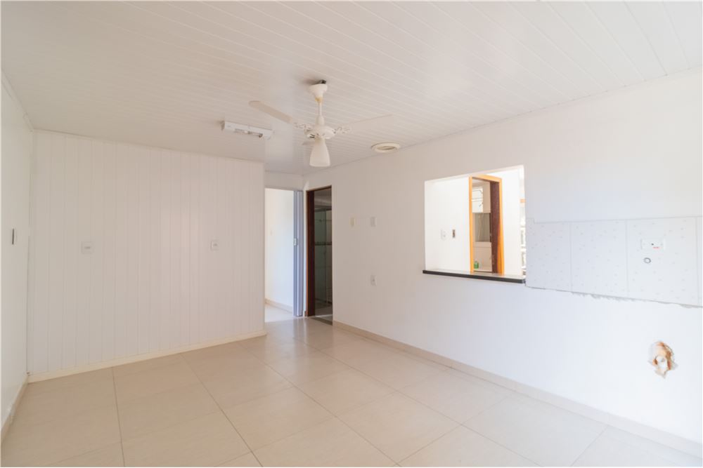 Casa à venda com 5 quartos, 200m² - Foto 18