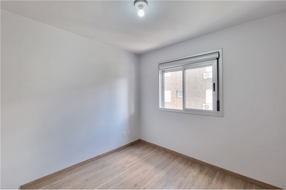 Apartamento à venda com 2 quartos, 106m² - Foto 23