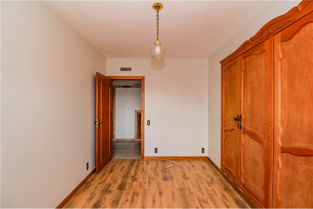 Apartamento à venda com 3 quartos, 235m² - Foto 14